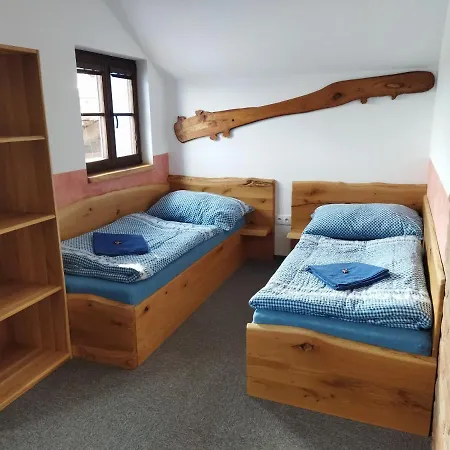 Vinny Sklep A U Vinohradu Guest house Velke Bilovice